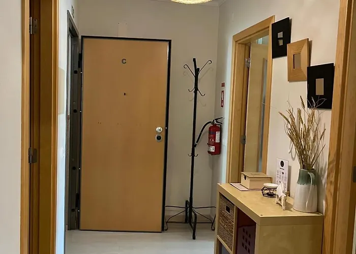 Daire Casinha Sub-vila Grupo Beira-mar Nazaré